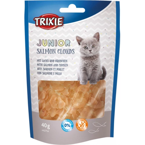 Trixie Junior Salmon Clouds - лакомство Трикси с лососем для котят