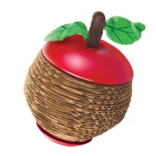 Kong Scratch Apple - іграшка Конг Яблуко з котячою м'ятою